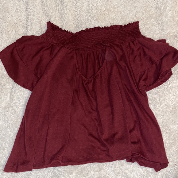 Altar’d State maroon off the shoulder shirt - Picture 4 of 4